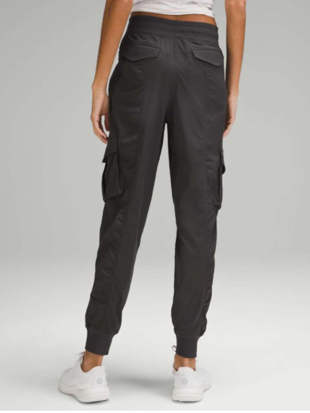 Lululemon Dance Studio Relaxed-Fit Mid-Rise Cargo Jogger Medium FLAWED - Picture 2 of 7